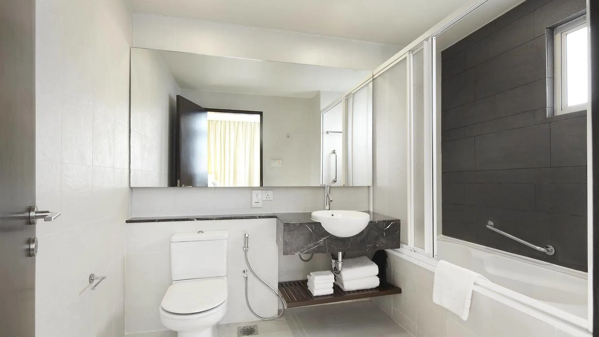 Parkroyal Serviced Suites Kuala Lumpur